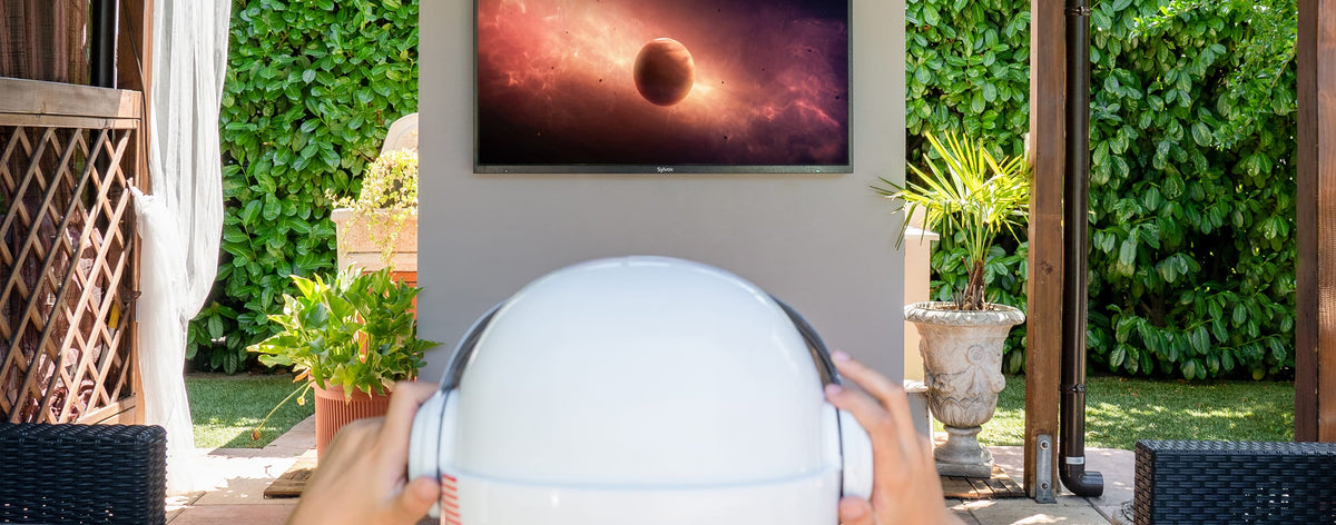 Deck Pro QLED 3.0 as an outdoor entertainment hub